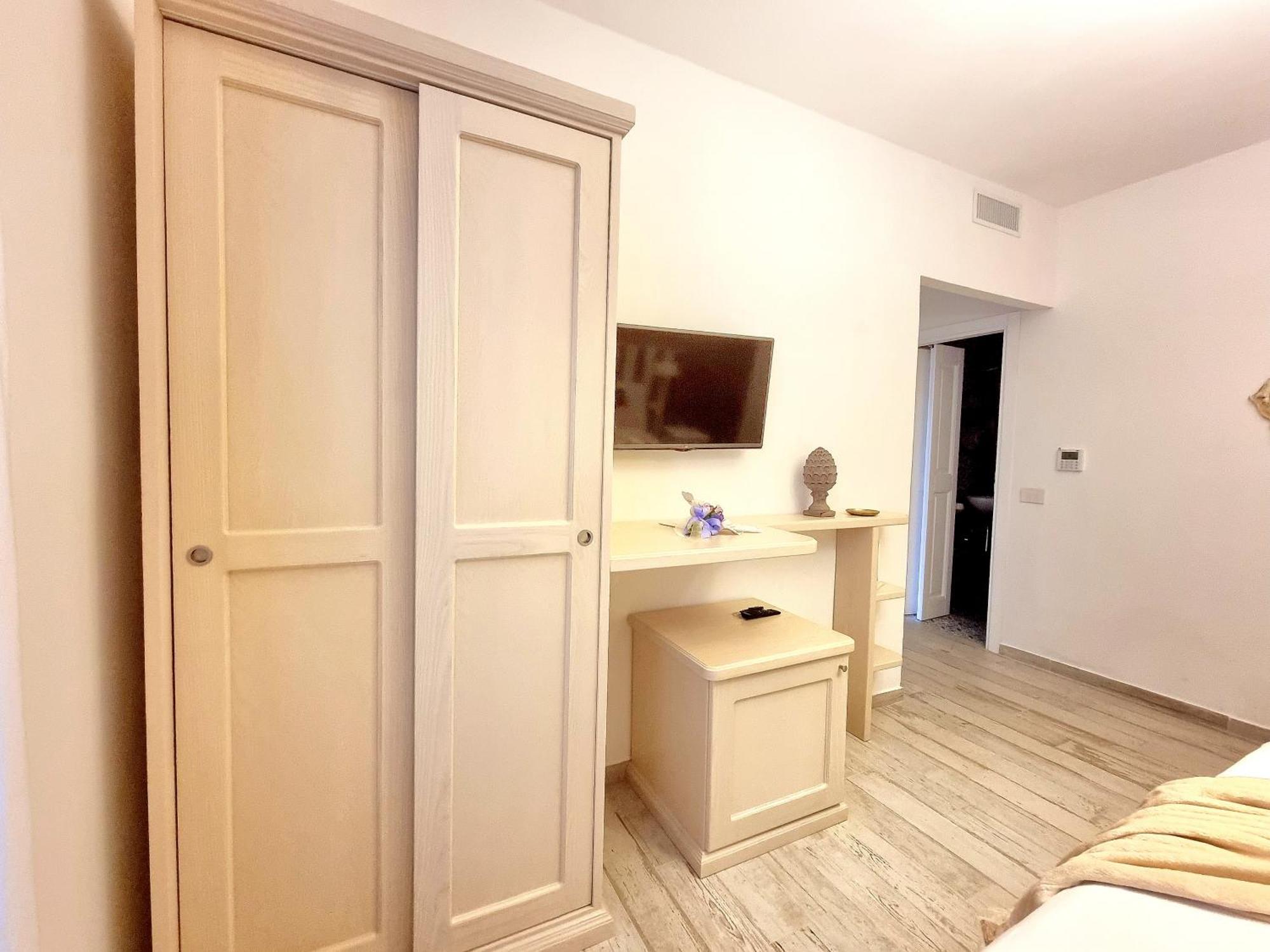 Golden House Hotel ปอร์โตตอร์เรส ภายนอก รูปภาพ